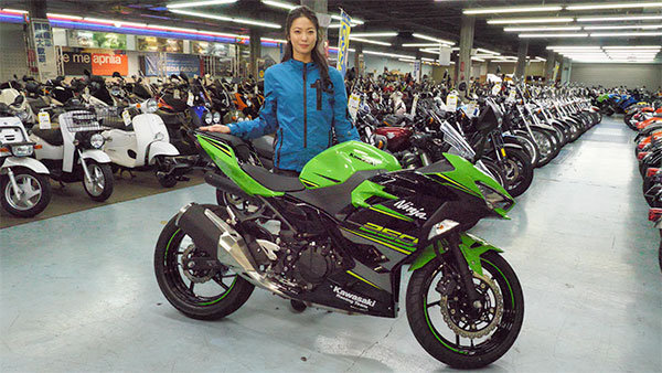 Kawasaki Ninja250への取付方法 | 伸縮ワイヤー取付方法 | バイク用 ...